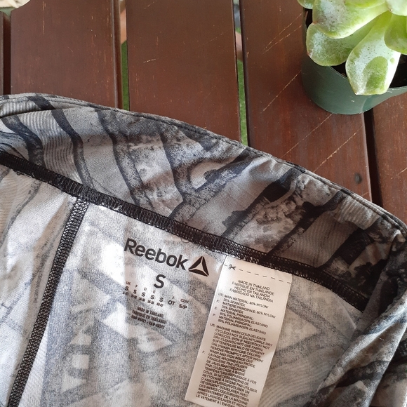 Reebok Power Playdry Leggings Size Small - Picture 13 of 14